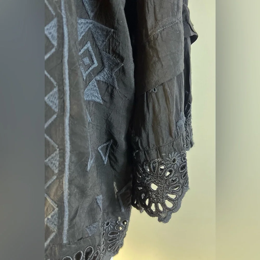 Johnny Was Black Ari Eyelet Blouse, XS with Black Lace Slip Cami, Size M, NWT - Picture 11 of 16